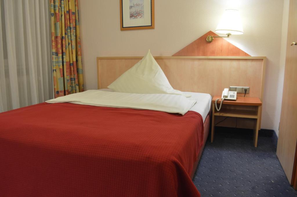 Abant Hotel Frankfurt Obertshausen Pokoj fotografie